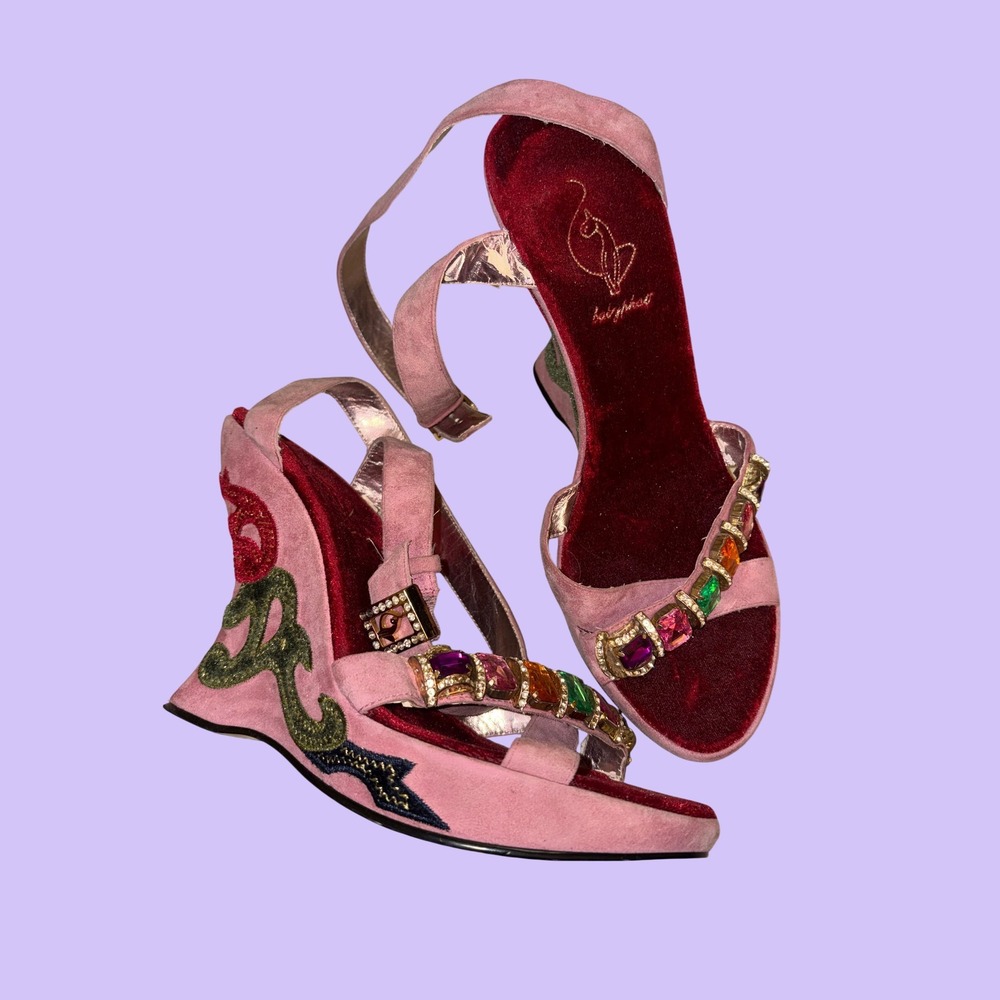 Y2K Rare Grail Baby Phat Vintage Pink Suede Wedge Sandals Heels Gemstone